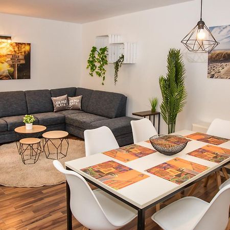 Ferien- & Monteur Maisonette Apartment In Magdeburg, H Esterno foto